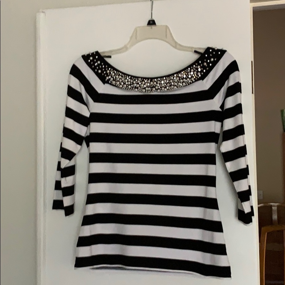 Stripped BW top size M